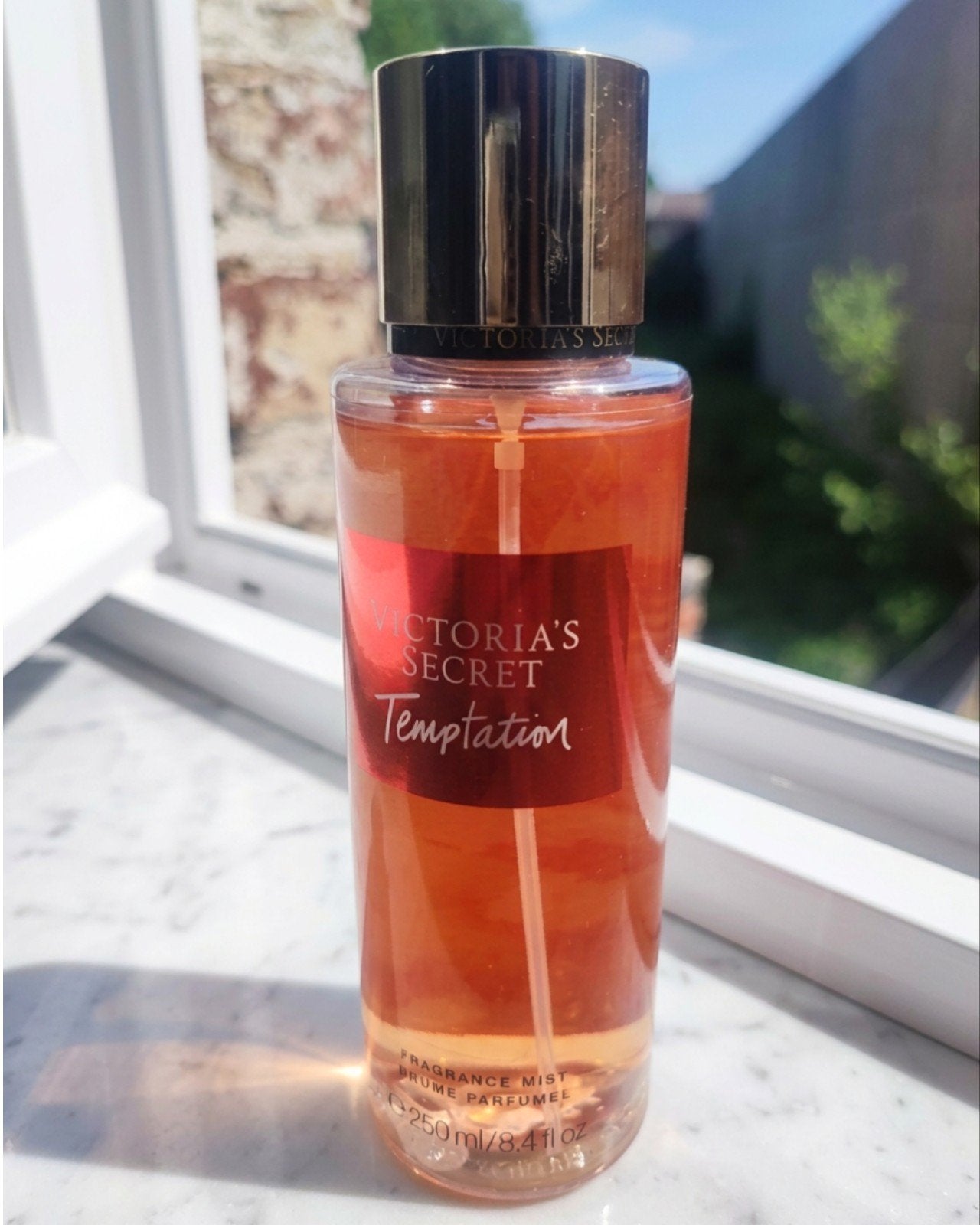 VICTORIA'S SECRET BRUME TEMPTATION NEUF, Bijoux, Sacs & Beauté, Envoi, Neuf