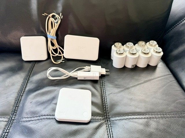 Thermostat intelligent tado V3+ Kit complet 8 boutons incl, Bricolage & Construction, Enlèvement ou Envoi, Thermostat intelligent