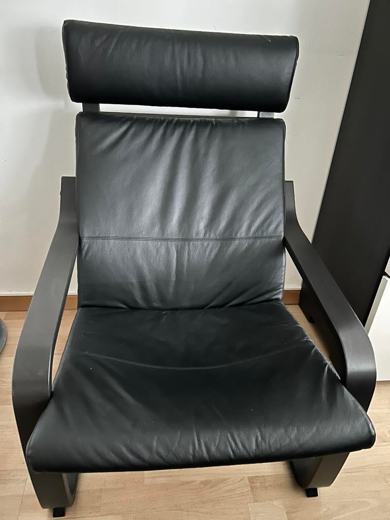 Fauteuil ikea met voetenbankje, zwart, Huis en Inrichting, Fauteuils, Ophalen, Zo goed als nieuw