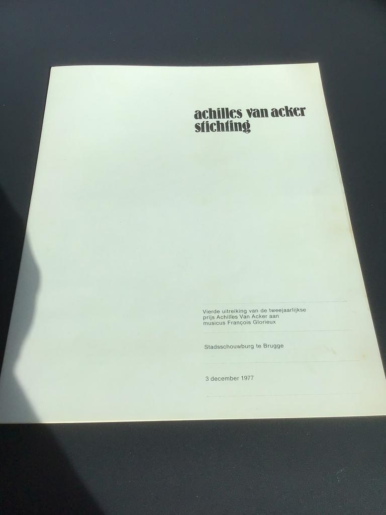 Achilles Van Acker stichting 1977, Ophalen of Verzenden, Gelezen, Folder