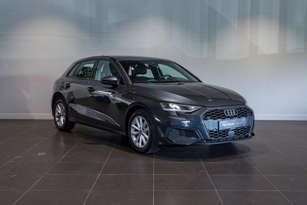 Audi A3 Sportback 1.5 35 TFSi 110kW S tronic Attraction PDC, Stof, 4 cilinders, Bedrijf, 5 deurs