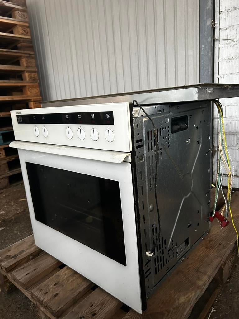 Kookvuur vitro keramisch en oven, Ophalen, Zo goed als nieuw, Oven