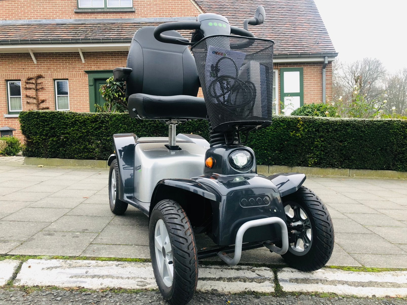 L & M Mezzo 4 Scootmobiel Elektrische Invalide Scooter, Diversen, Ophalen of Verzenden, Inklapbaar, Zo goed als nieuw, Elektrische rolstoel