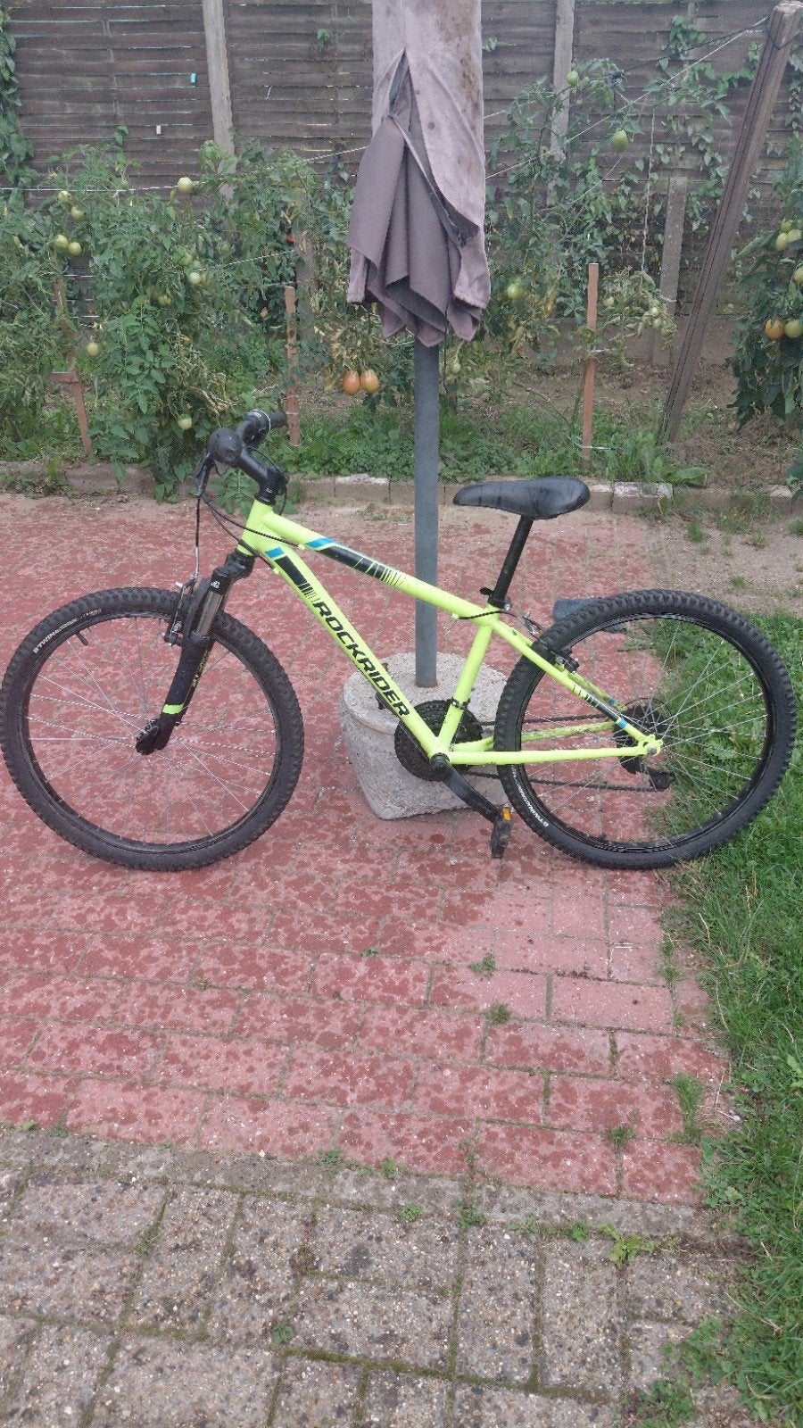 Vélo 24 pouces pour garçon, Frein sur jante, Btwin rockrider 500, Comme neuf, Enlèvement