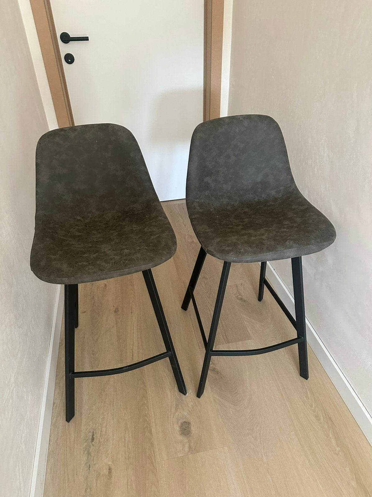 Barstoelen, Enlèvement, Neuf