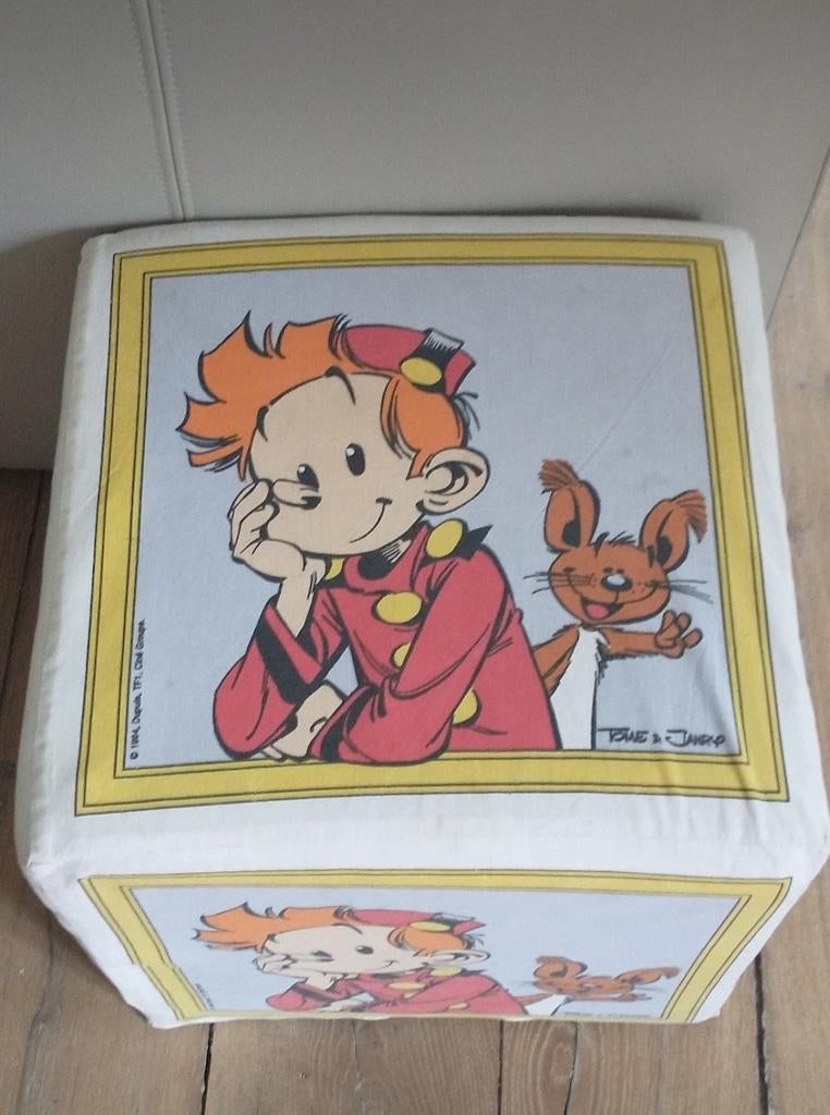 Een kinderpoef Tom & Jerry, Ophalen
