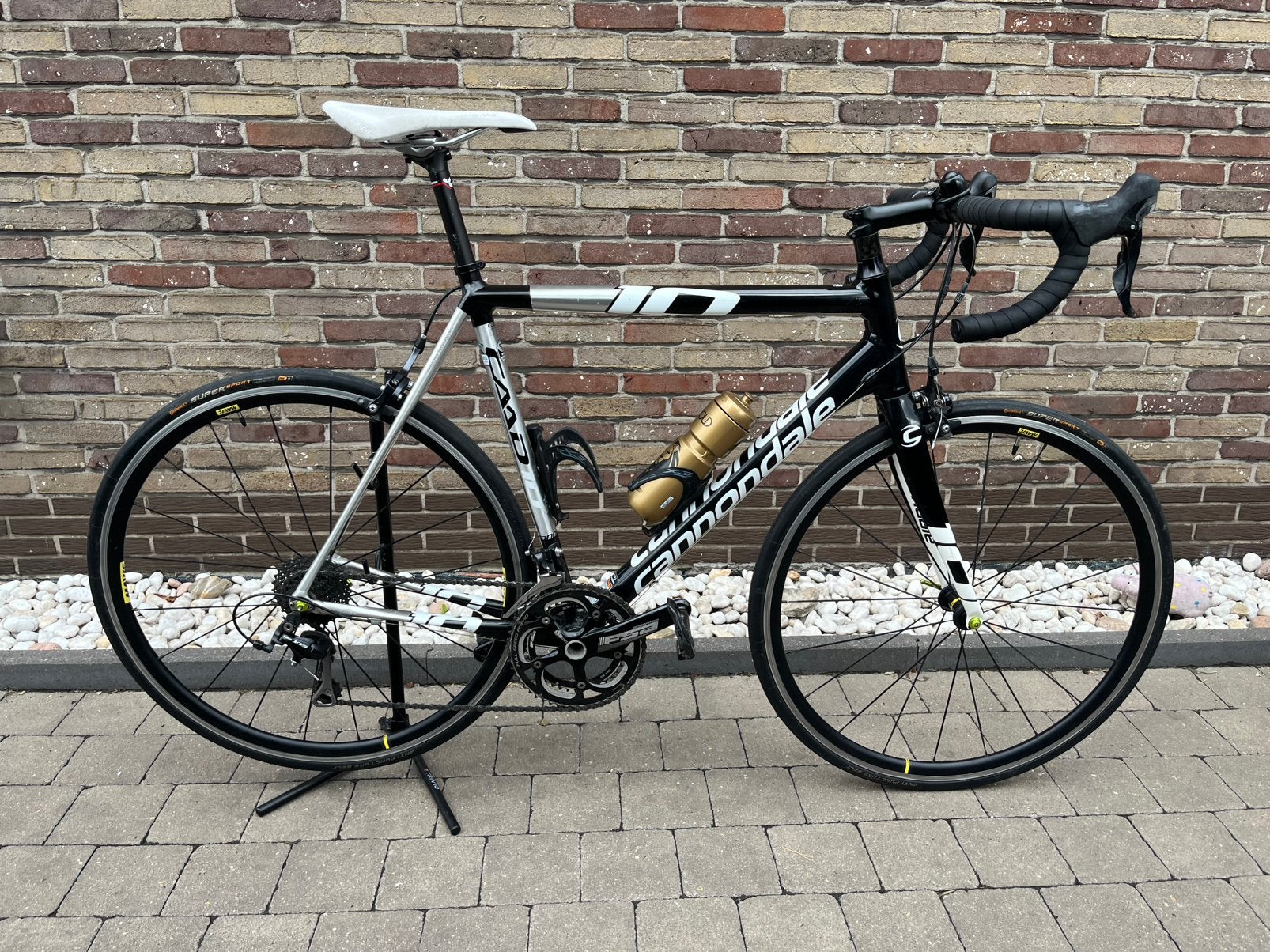 Cannondale Caad 10, Frein sur jante, Aluminium, 57 à 61 cm, Enlèvement