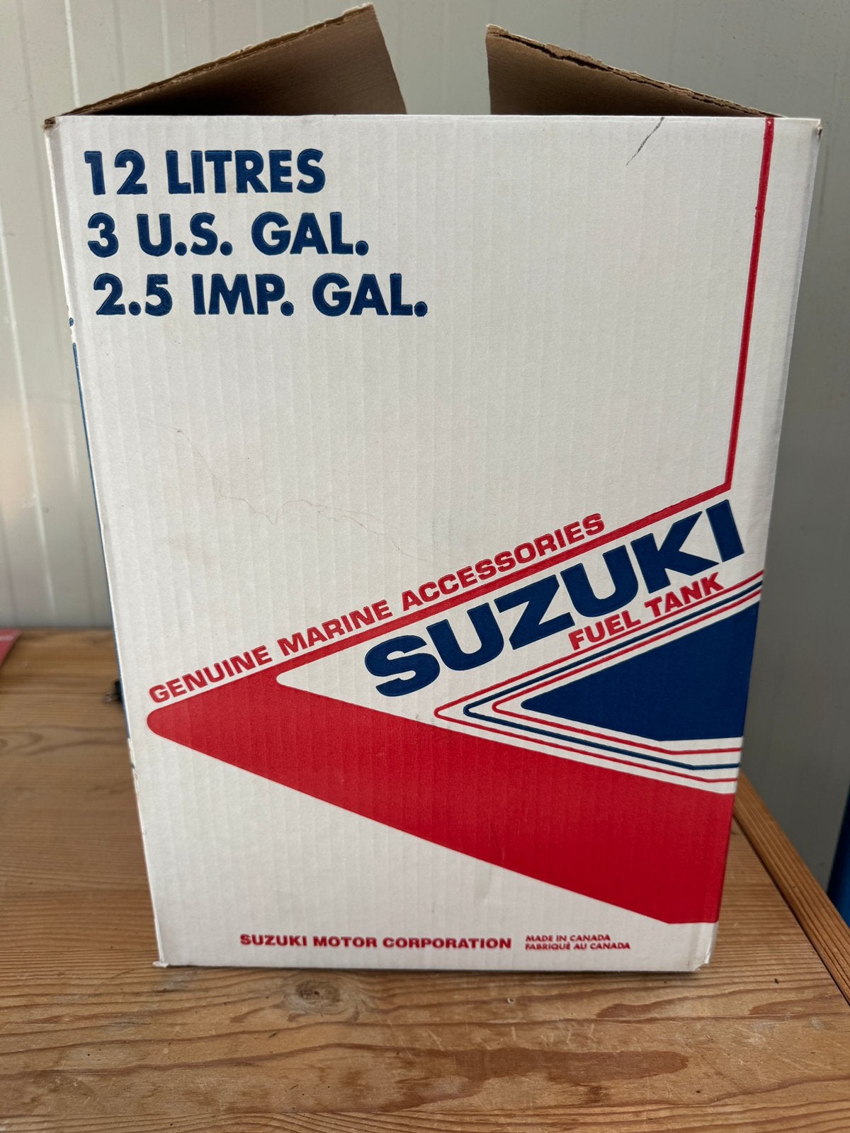Benzinetank origineel Suzuki Marine NIEUW IN DOOS 12 liter, Ophalen, Nieuw