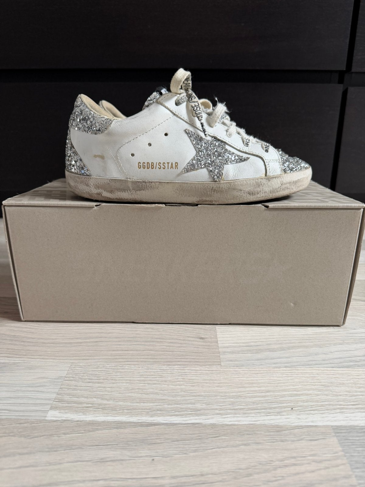 Basket Golden Goose, Vêtements | Femmes, Chaussures, Enlèvement ou Envoi, Sneakers et Baskets, Porté, Blanc