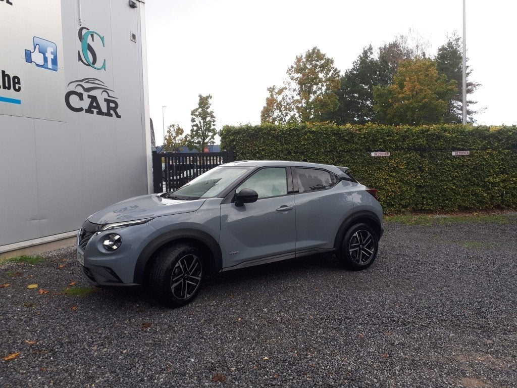NISSAN JUKE 1600 HYBRIDE N-DESIGN 2WD, Auto's, Dealer onderhouden, Sportstoelen, Euro 6, 4 cilinders