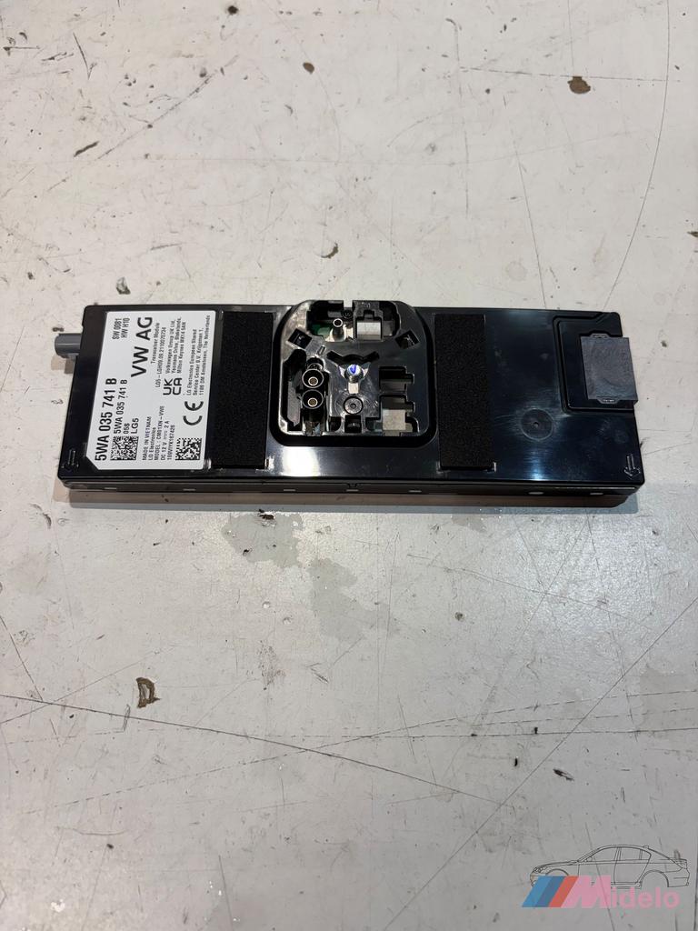 VW GOLF VIII ANTENNE VERSTERKER 5WA035741B, -, Utilisé, -, -