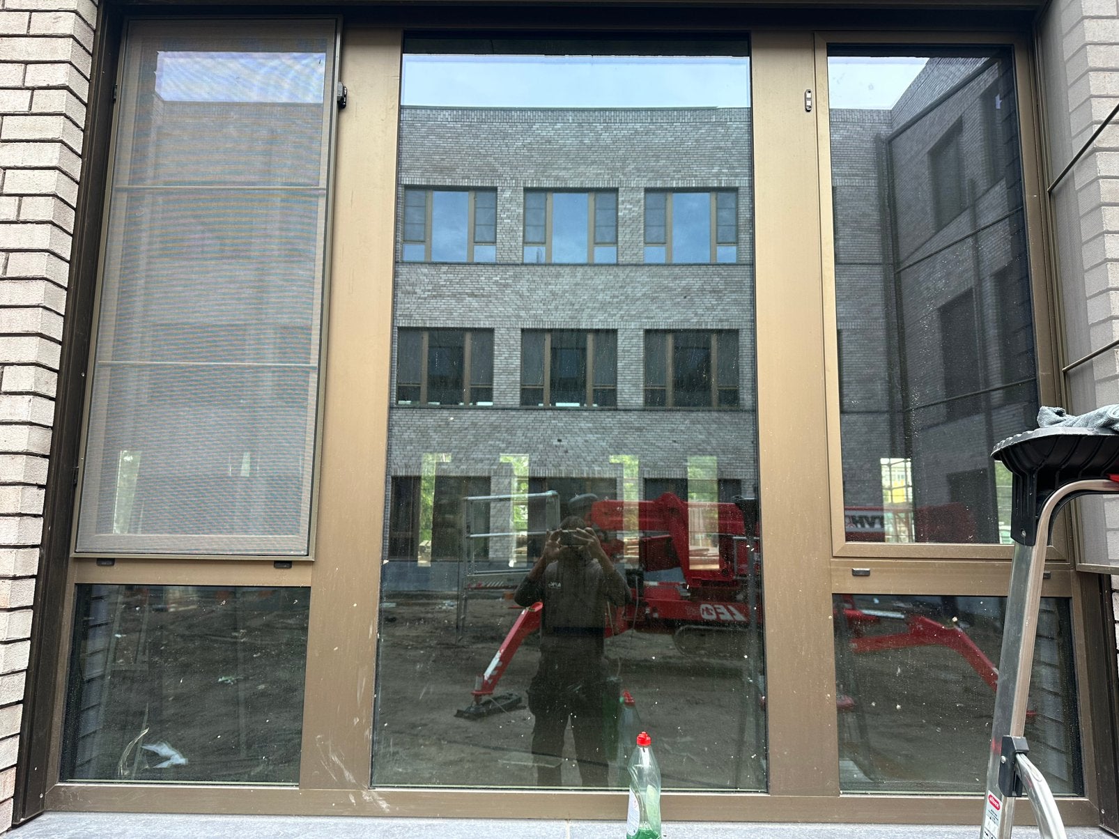 NETTOYAGE PROFESSIONNEL DES VITRES & CHÂSSIS, Enlèvement ou Envoi, Comme neuf