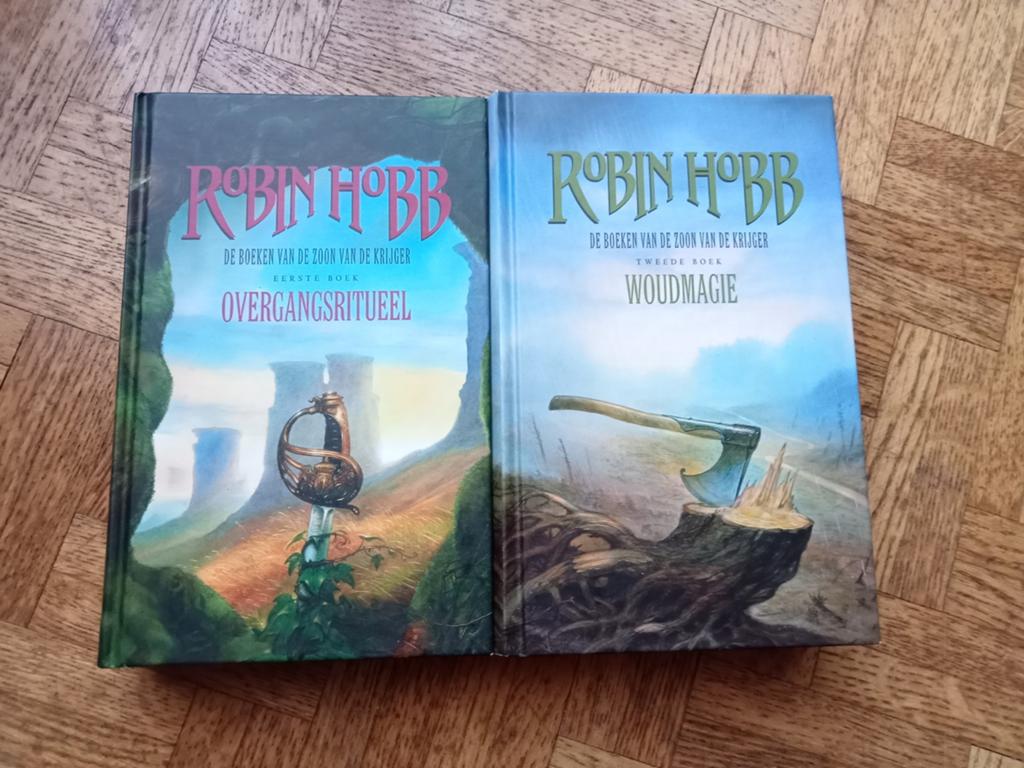 Robin Hobb: De boeken van de zoon van de krijger: Deel 1 & 2, Boeken, Fantasy, Ophalen of Verzenden, Gelezen