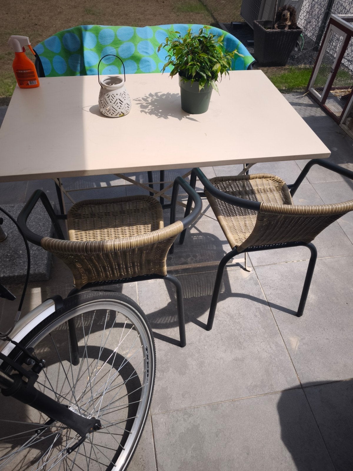 Tafel en 4 stoelen, Ophalen