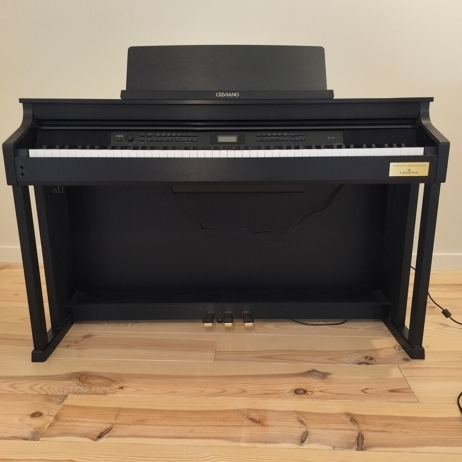 Elektrische piano CASIO celviano, Ophalen, Zwart, Digitaal, Zo goed als nieuw