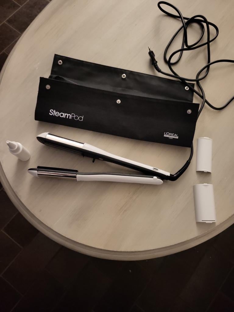 URGENT – Steampod 4 L’Oréal PRO – quasi neuf – complet, Handtassen en Accessoires, Uiterlijk | Haarverzorging, Ophalen