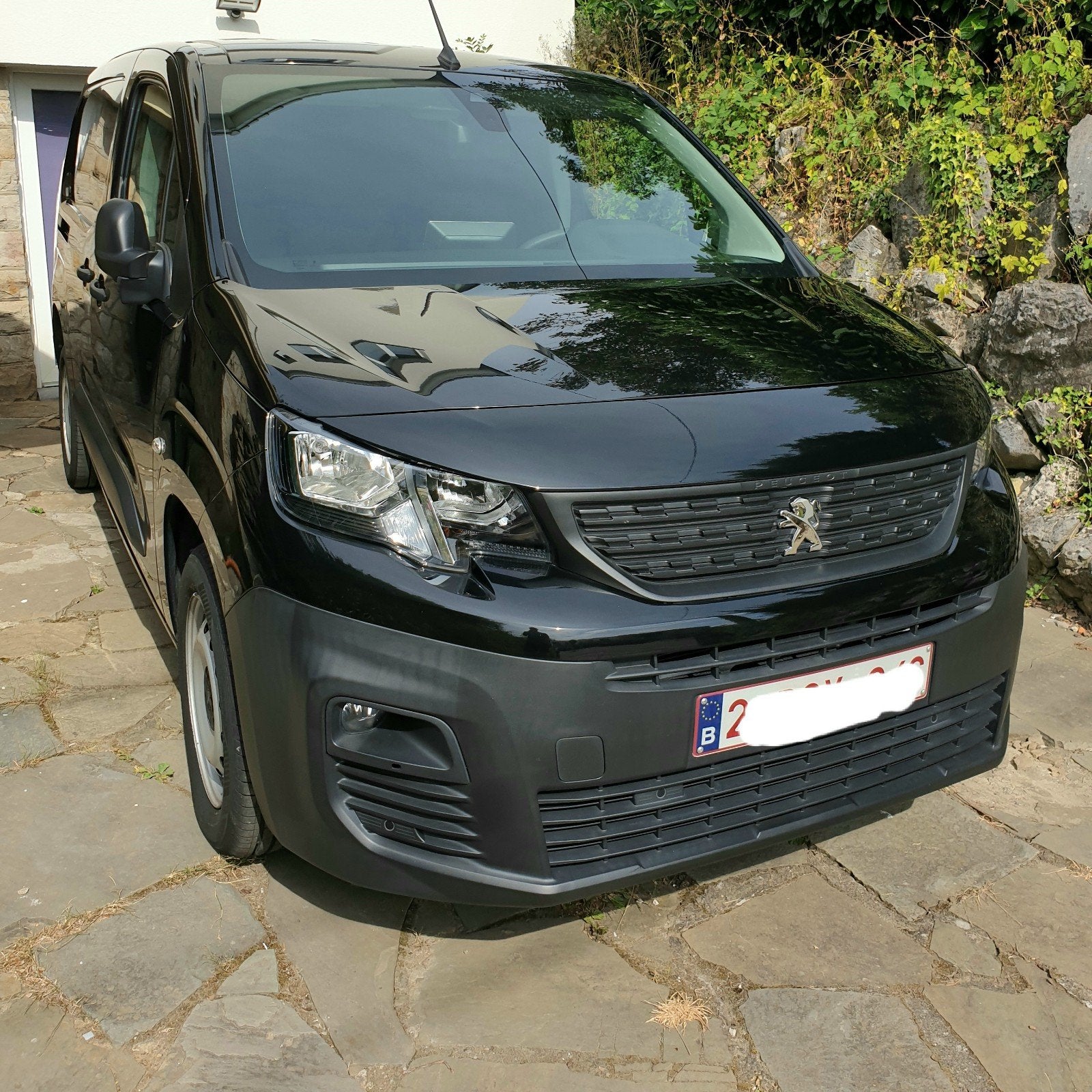 Peugeot Partner L2 1.5 BlueHDi 130 CH 32000 KM, Voorwielaandrijving, 4 cilinders, Zwart, 96 kW