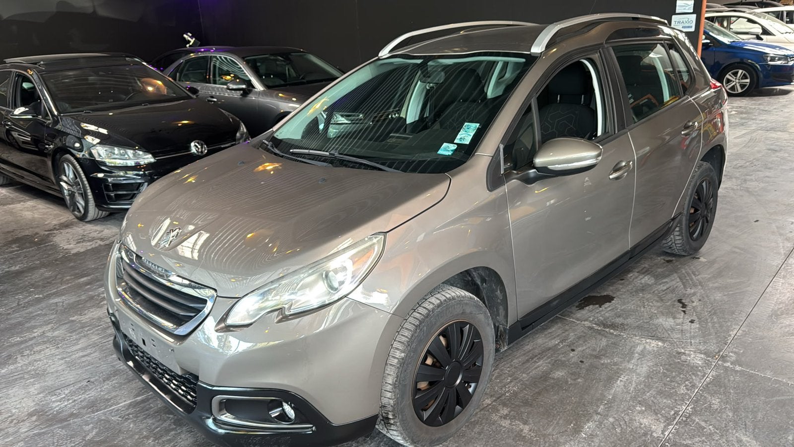 PEUGEOT 2008, Autos, Entreprise, https://public.car-pass.be/vhr/7d2df837-a481-439f-9509-b197f718bc48, Boîte manuelle, 5 portes
