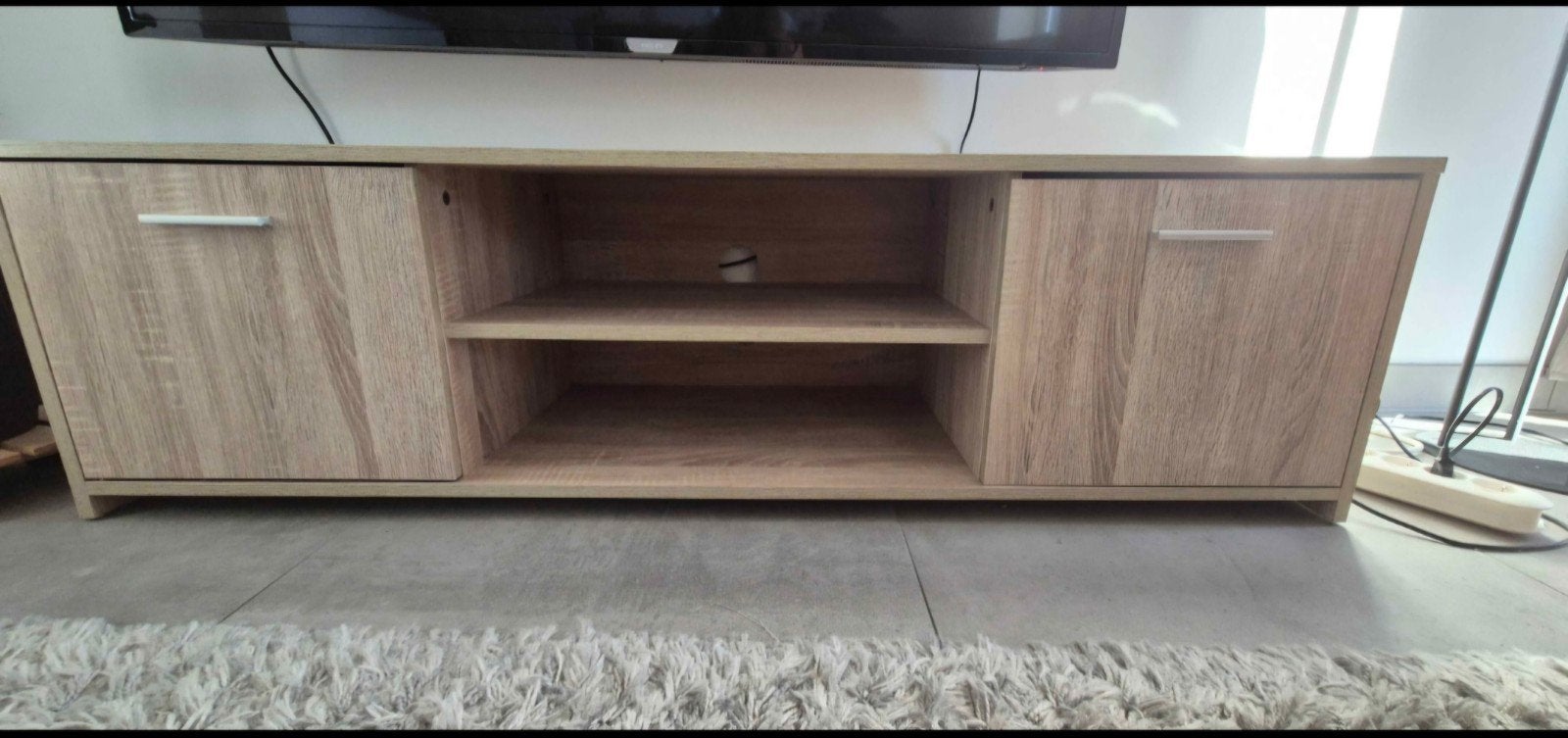 Tv kast met opbergruimte, Ophalen