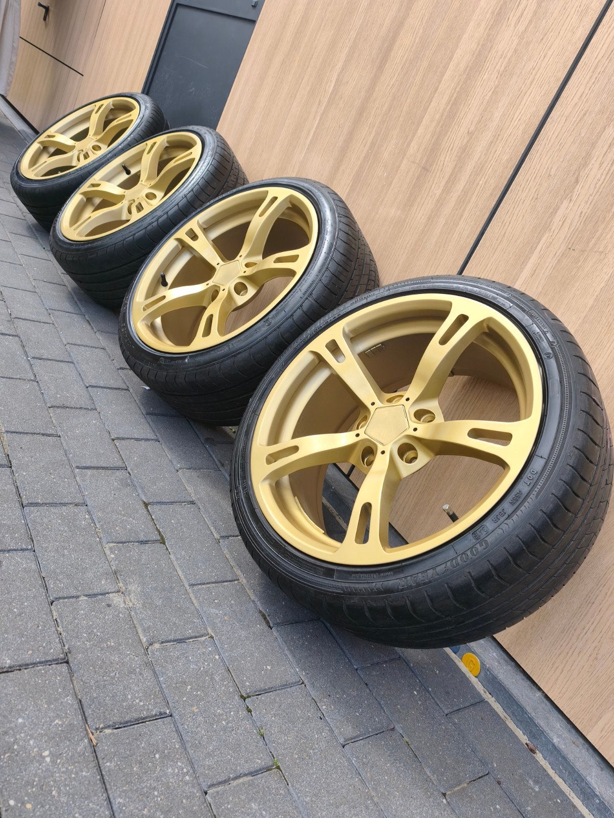 Jantes BMW 5x120 avec pneus 225/40/18 pouces, Enlèvement, 18 pouces, Pneu(s)