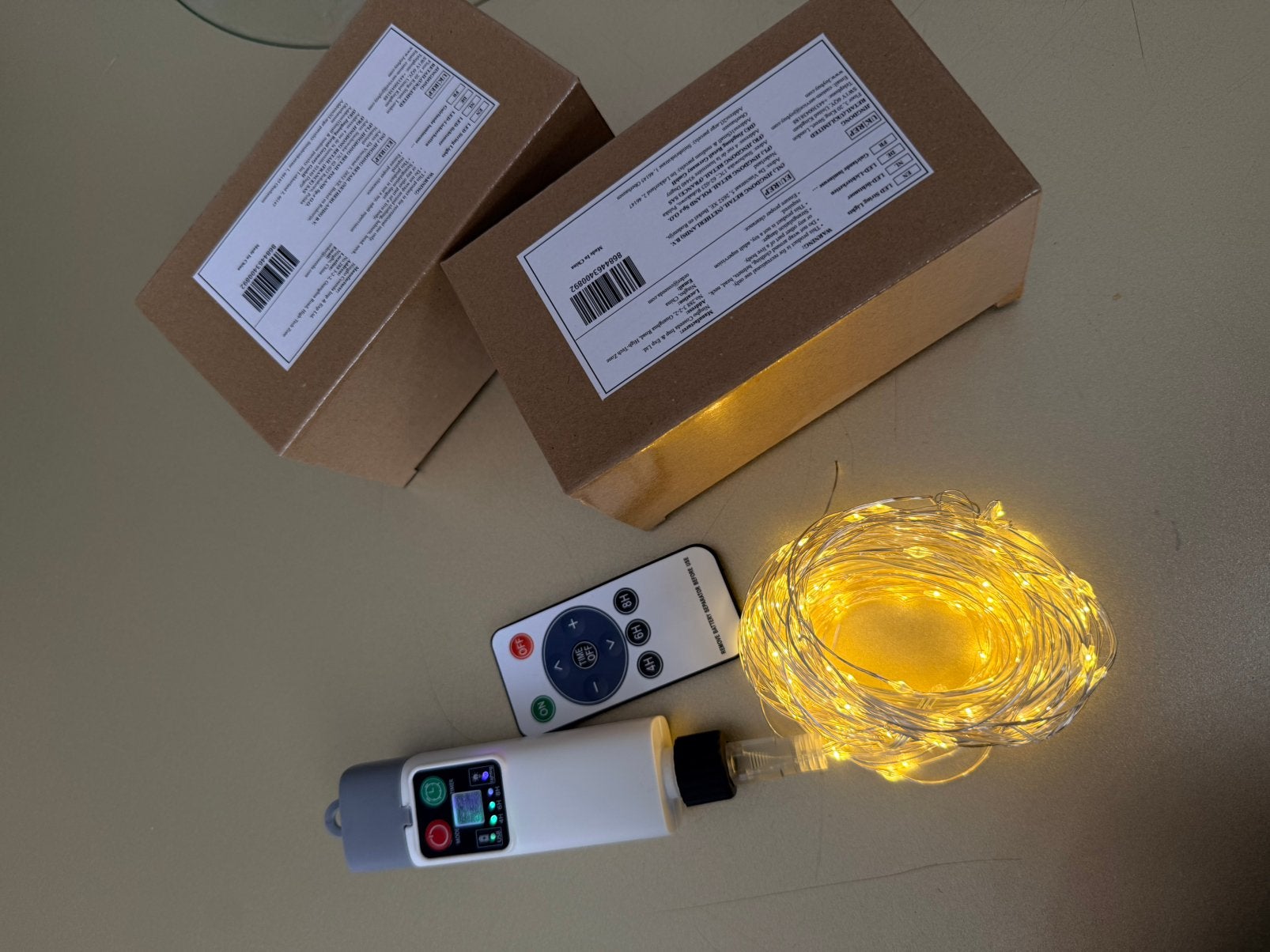 Guirlande lumineuse LED 30 m – 300 LED blanc chaud, Neuf, Enlèvement ou Envoi, Batterie, Suspension