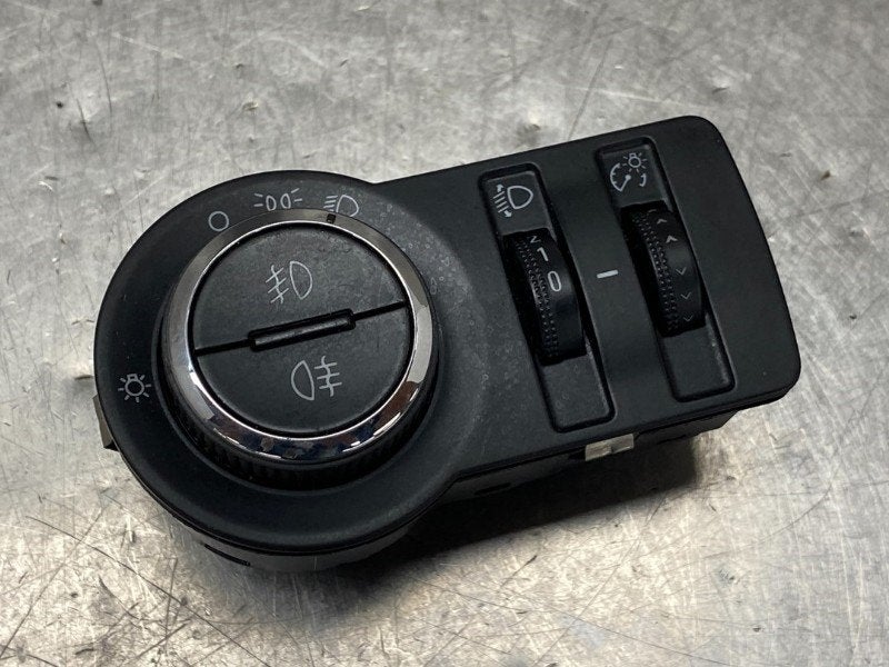 COMMUTATEUR PHARE REGLAGE C Daewoo / Chevrolet Cruze, Utilisé, Daewoo