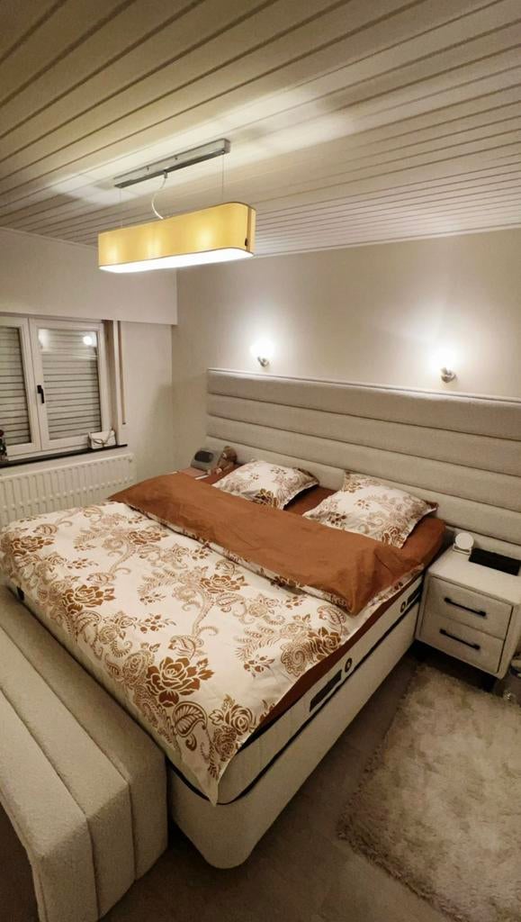 Boxspring te koop – zeer goede staat, Huis en Inrichting, Slaapkamer | Boxsprings, Beige, Ophalen