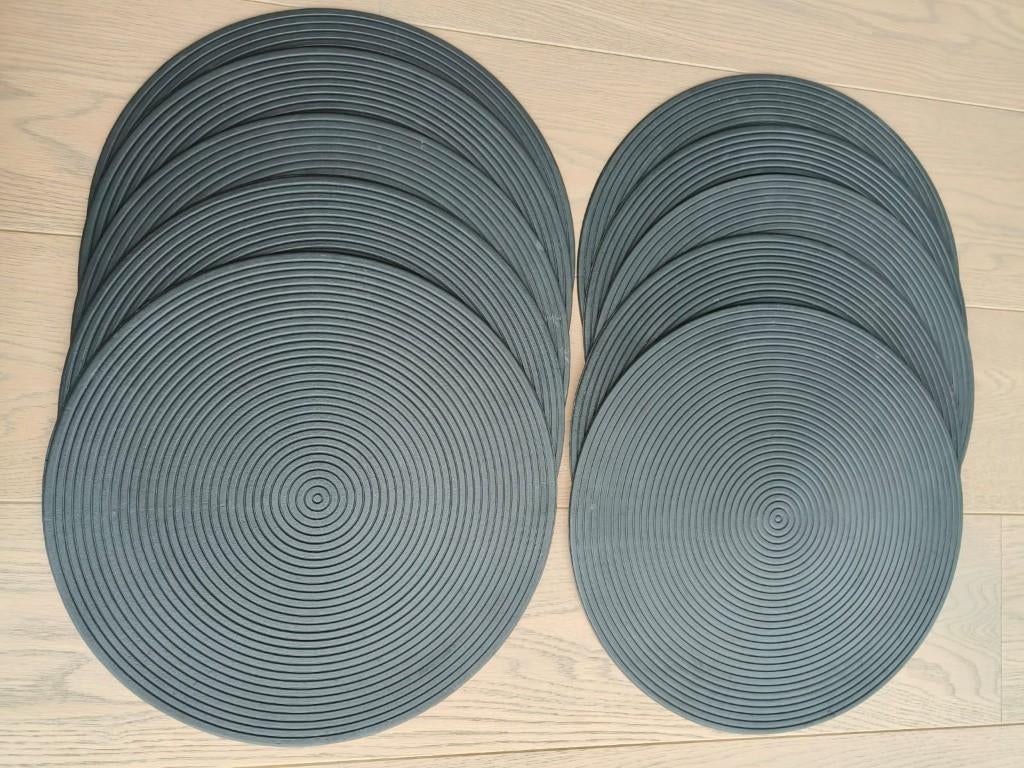 10 ronde placemats, Maison & Meubles, Cuisine | Linge de cuisine, Enlèvement ou Envoi, Utilisé, Noir, Set de table