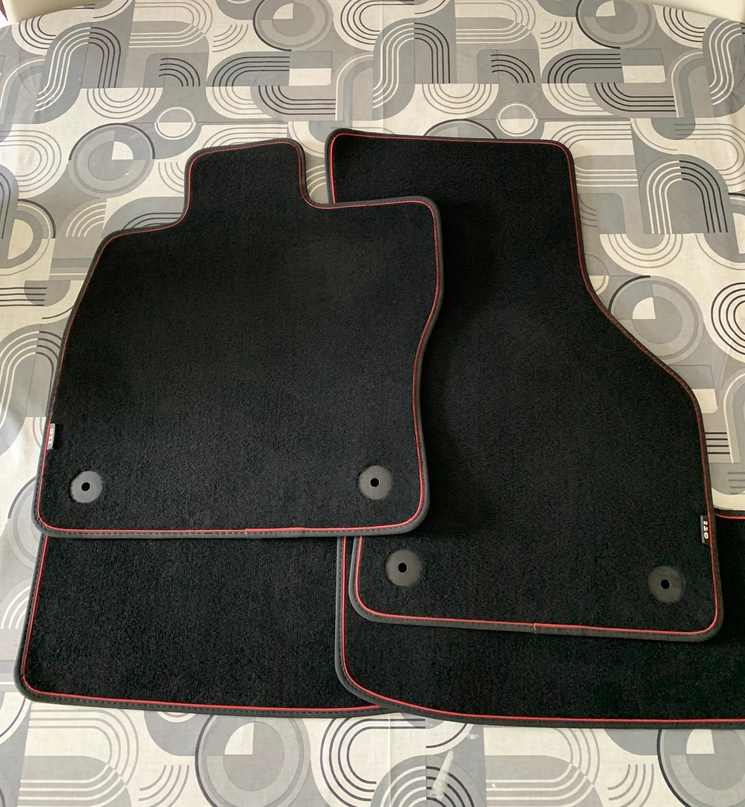 Tapis pour Golf 7 gti, Enlèvement, Comme neuf