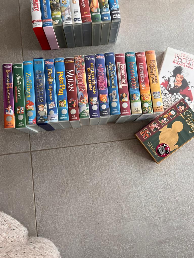 VHS  films voor kinderen en volwassen, Ophalen, Gebruikt