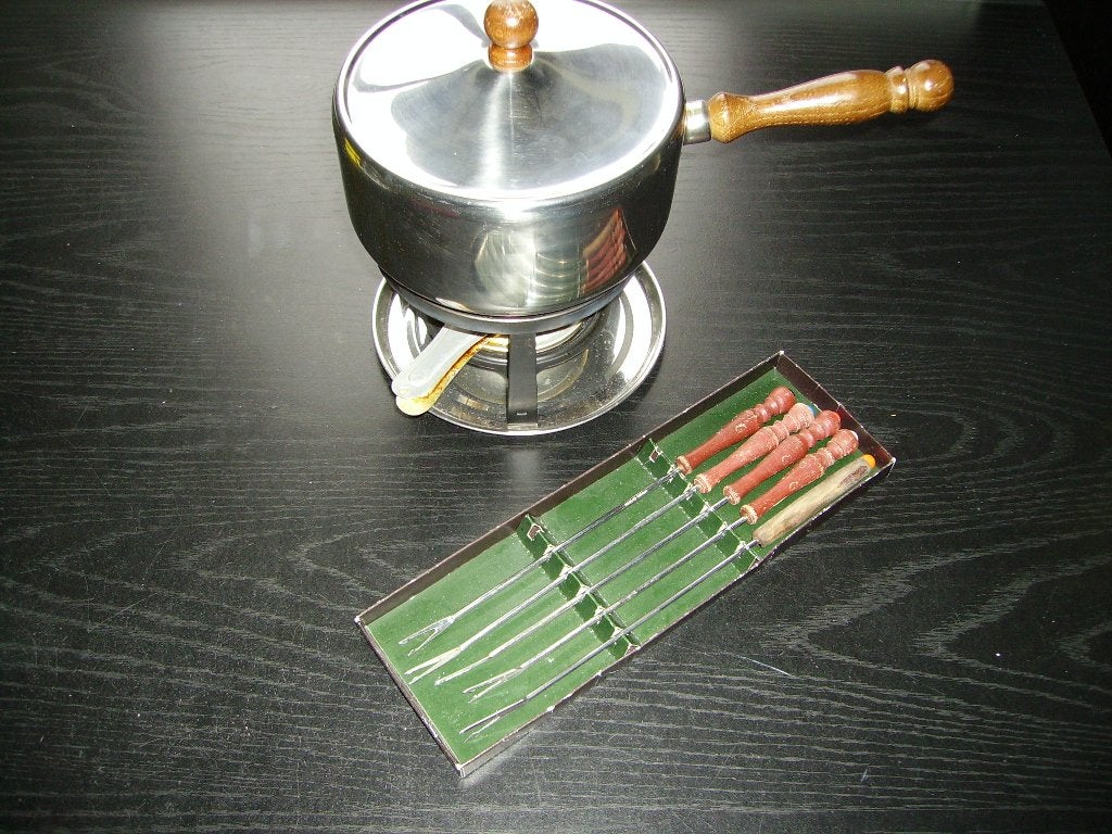 set à fondue, Electroménager, Fondue, Enlèvement ou Envoi, Utilisé, Service à fondue