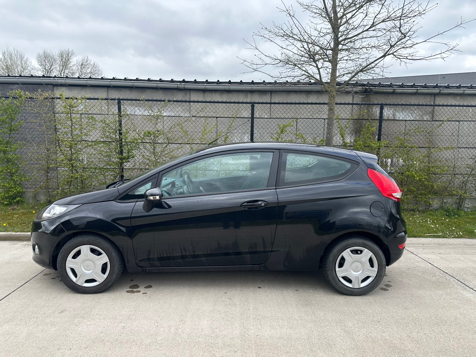 Ford Fiesta 1.6 tdci 2010 184k km Euronorm 5, Auto's, Ford, Voorwielaandrijving, Euro 5, Stof, Overige kleuren