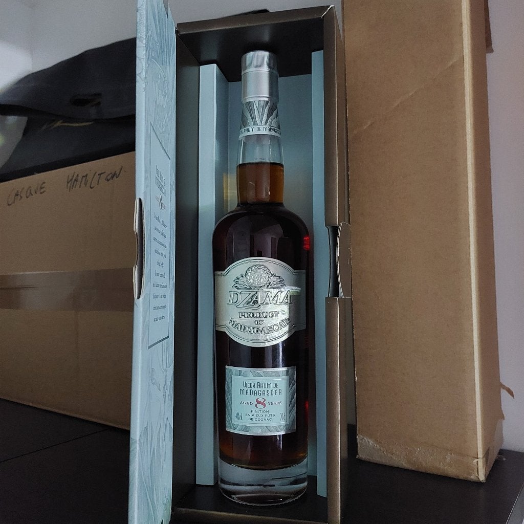 Rhum Dzama 8 ans d'âge (Neuf), Enlèvement ou Envoi, Neuf