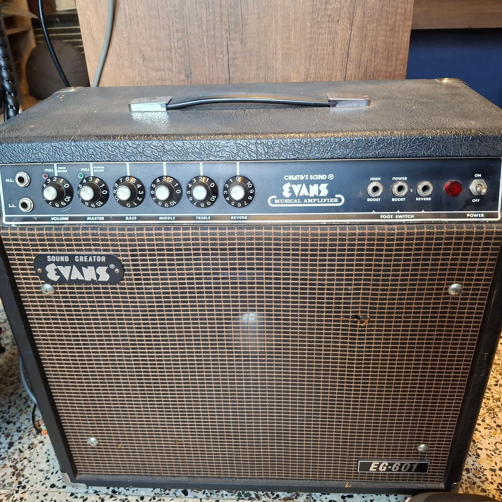 evans sound creator eg 601 1980 tokyo japan 60w, Musique & Instruments, Enlèvement, Utilisé, Guitare, 50 à 100 watts