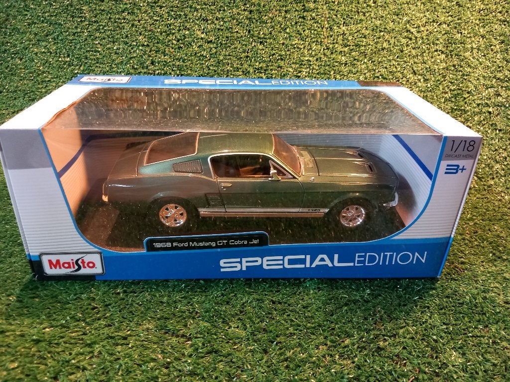 Ford Mustang GTA fastback groen Maisto 1967 1-18, Ophalen of Verzenden, Nieuw, Auto, Maisto