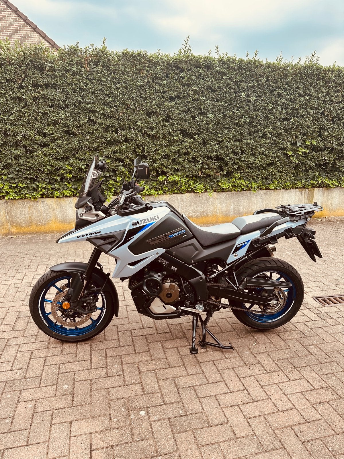 Suzuki v strom 1050 2024, Motoren, Motoren | Suzuki, Particulier, Toermotor, meer dan 35 kW, 2 cilinders, Motorrijbewijs A, ABS