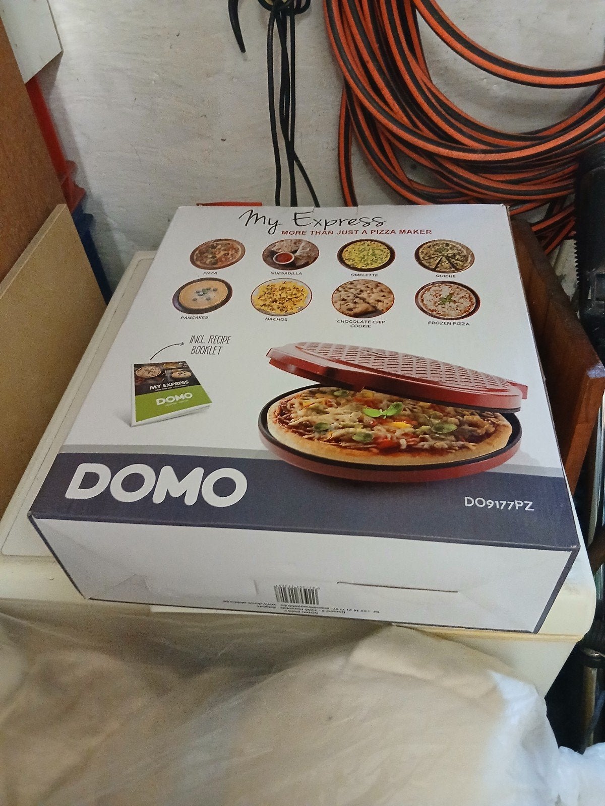 Appareil à pizza neuf domo, Electroménager, Enlèvement, Plaques amovibles, Neuf