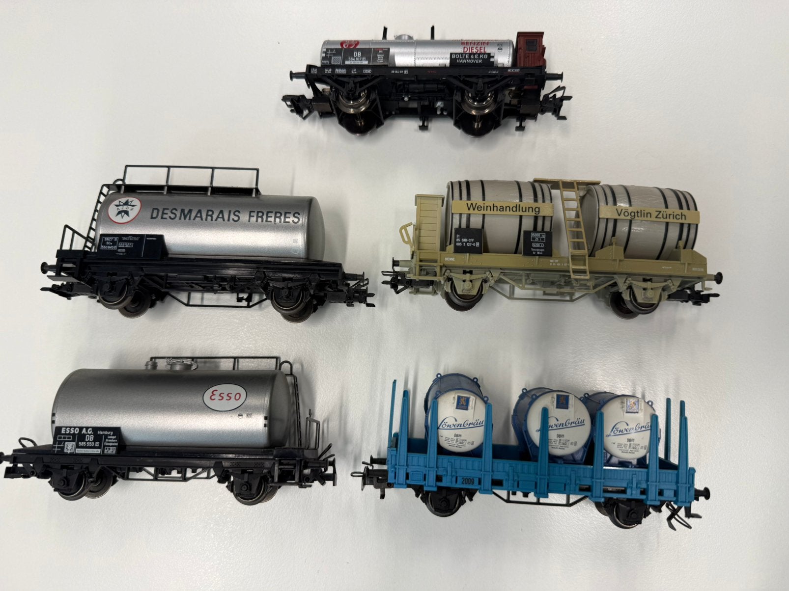 Wagons Märklin H0 5xESSO,Desmarais,Bolte,Vögtlin, Löwenbräu, Enlèvement ou Envoi, Comme neuf, Wagon, Märklin