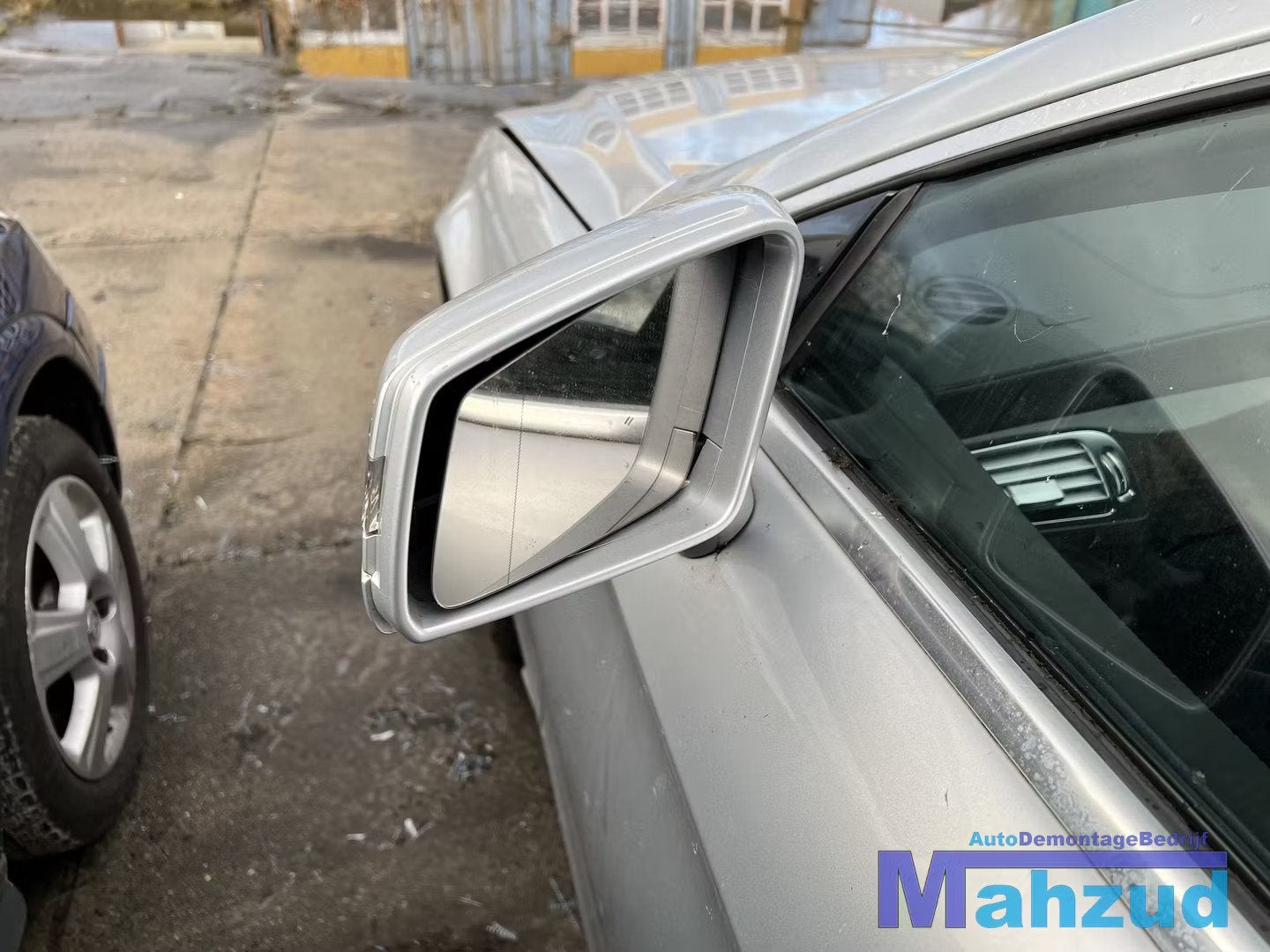 MERCEDES CLS X218 zilver 775 links spiegel 2012-2017, Auto-onderdelen, Gebruikt, Mercedes-Benz AG, Mercedes-Benz, Mercedesstrasse 120
70372  Stuttgart, DE