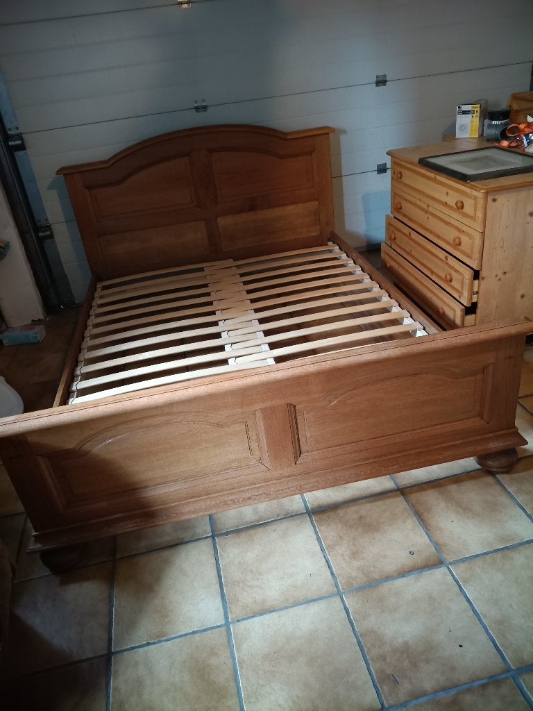 Queen-size bed met lattenbodem, Ophalen, Gebruikt, Bruin, Tweepersoons