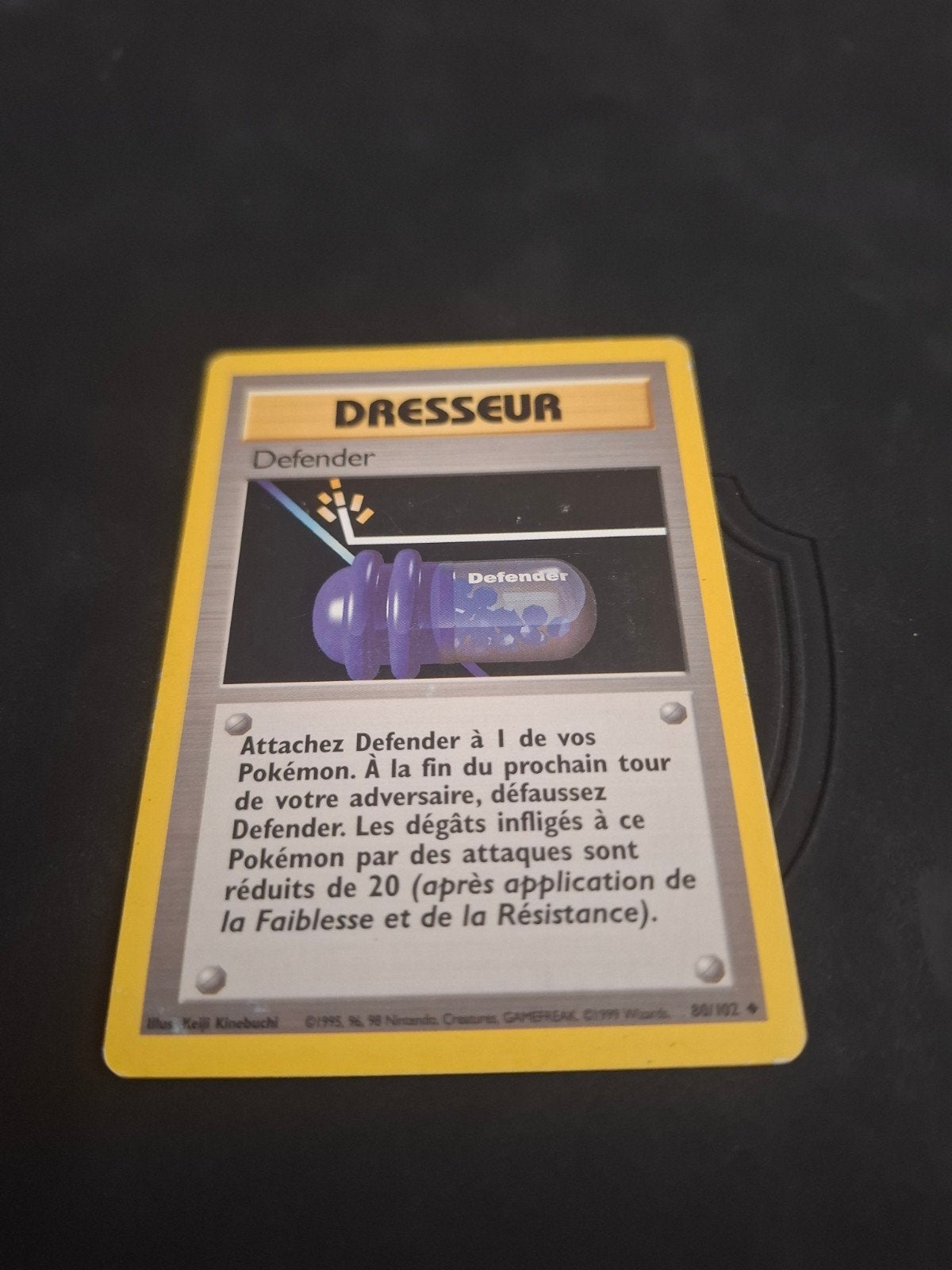 Carte d'entraîneur Pokémon : Défenseur (ensemble de base 80/, Enlèvement ou Envoi