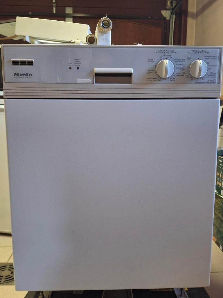 Afwasmachine MIELE, Elektronische apparatuur, Vaatwasmachines, Ophalen, Gebruikt, 10 tot 14 liter, 85 tot 90 cm