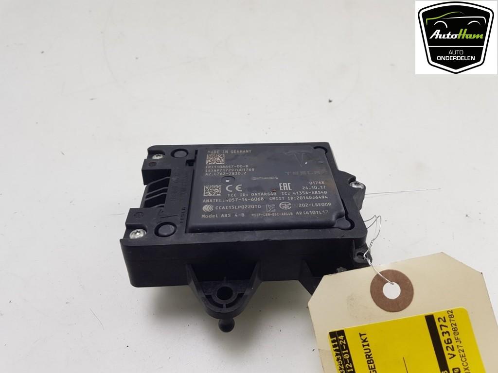 RADAR SENSOR (|110864700D|110864700H|110864700B|110864700C|), Gebruikt, Overige automerken, Continental AG, Continental-Plaza 1
30175  Hannover, DE