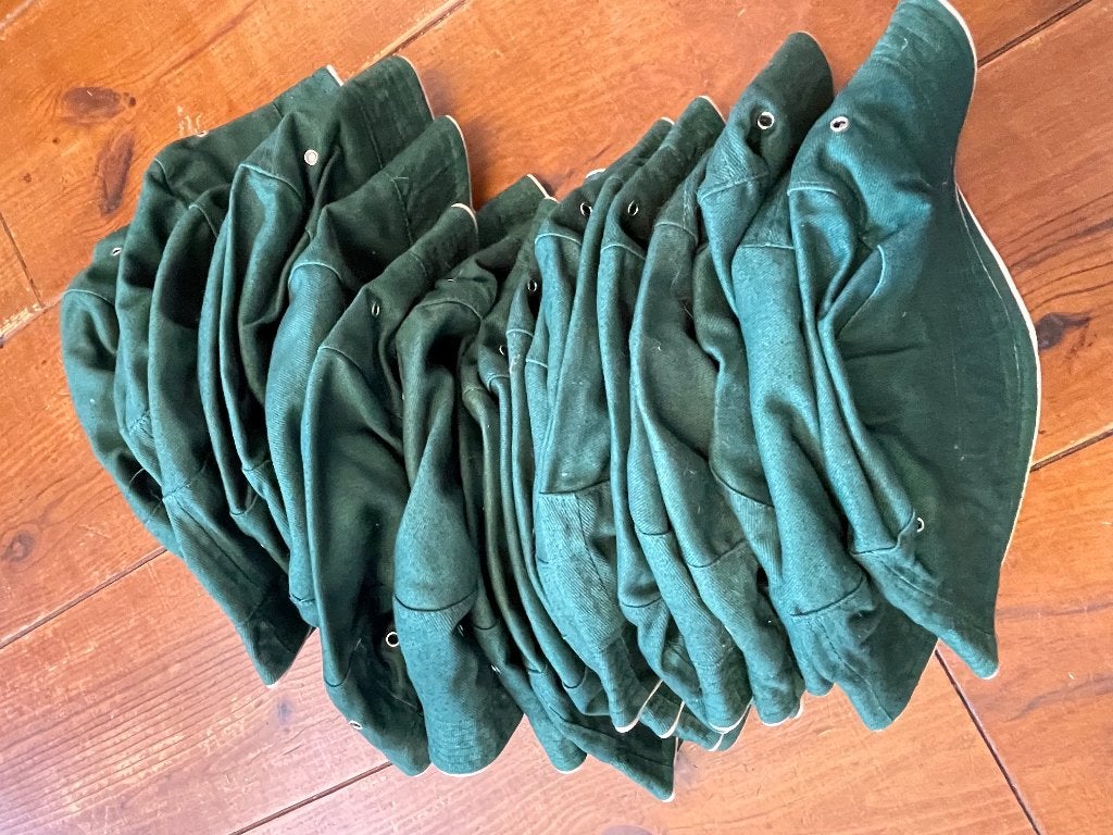 Lot de 24 bobs verts enfants, Kinderen en Baby's, Kinderkleding | Petten en Hoeden, Hoed, Jongen of Meisje, Nieuw, Ophalen of Verzenden