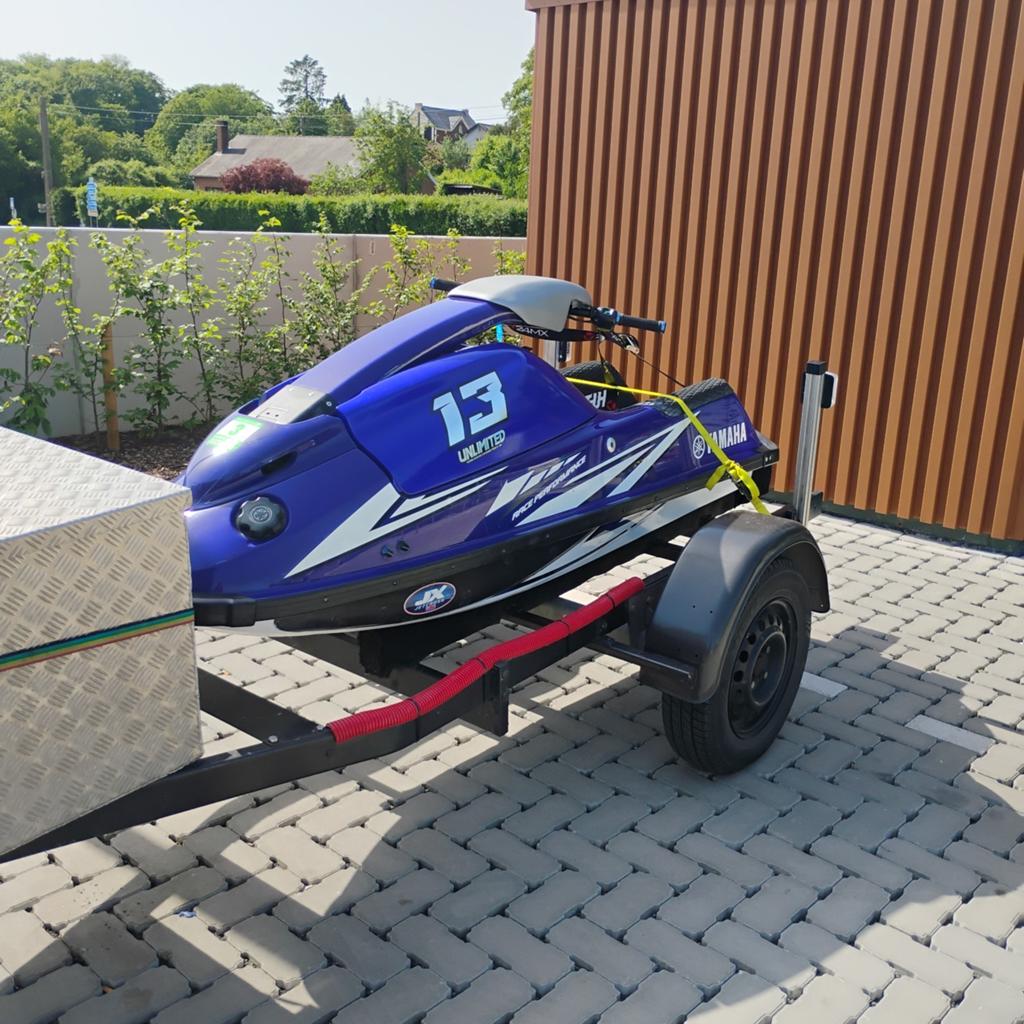 Yamaha Superjet 700