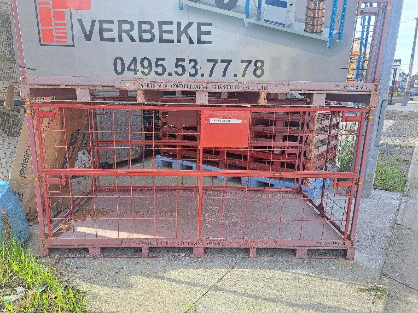 Grote containers 2250x1150x1150 met luik, Zakelijke goederen, Ophalen
