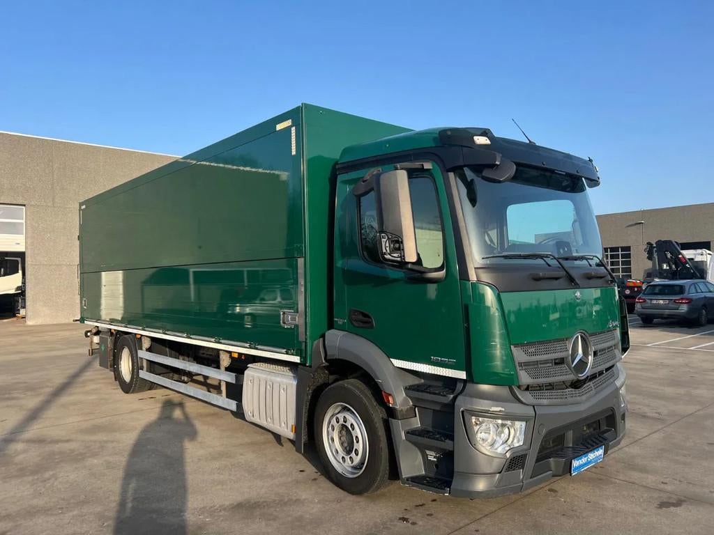 Mercedes-Benz Antos 1832 DRANKENOPBOUW - LAADBRUG 2.000 KG, Autos, Camions, Euro 6, Entreprise, Mercedes-Benz, Diesel