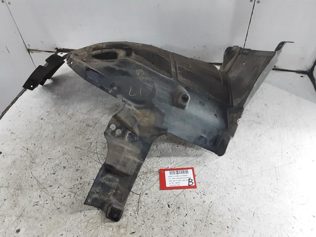 BINNENSPATSCHERM RECHTS VOOR BMW X5 (F15) (01-2013/07-2018), Gebruikt, Mevr. I. Hauben, Spatbord, BMW