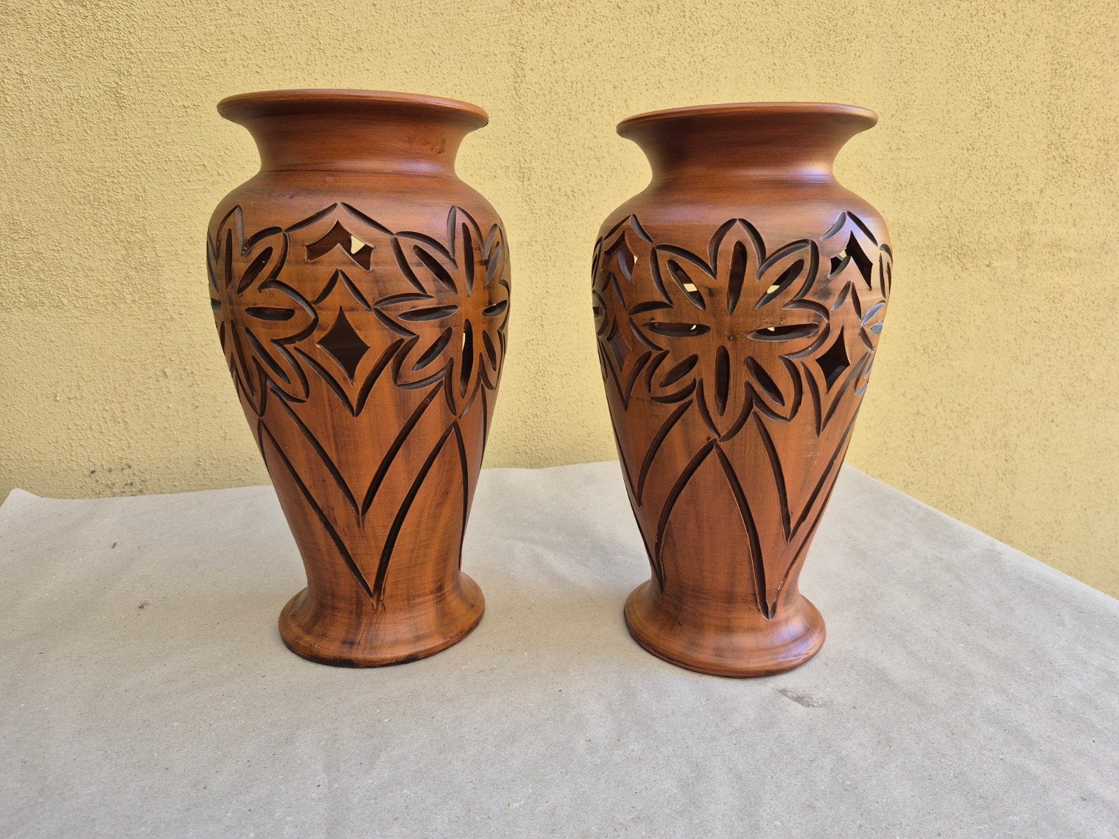 twee vazen in aardewerk., Antiek en Kunst, Ophalen of Verzenden