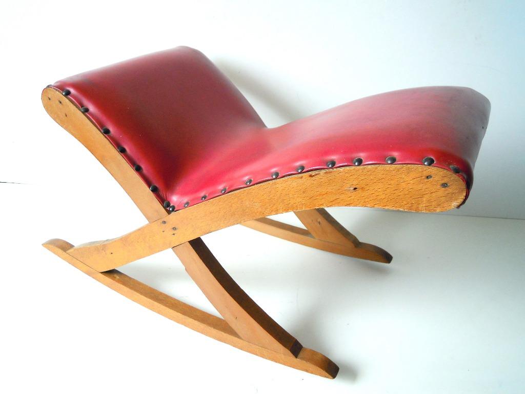 Retro Rockabilly karmijnrood voetenbankje, Huis en Inrichting, Zetels | Voetbanken en poefs, Ophalen, Minder dan 50 cm, Hout, 50 tot 75 cm